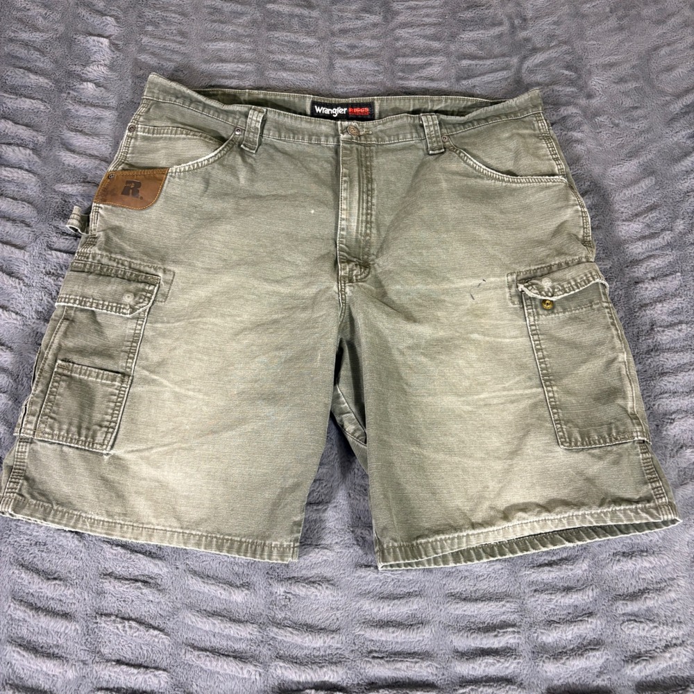 Wrangler Riggs Workwear Mens 42 Loden Green Ripstop Cargo Shorts 3W360LD